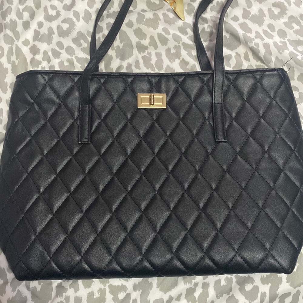 SHEIN Black Quilted Tote Bag